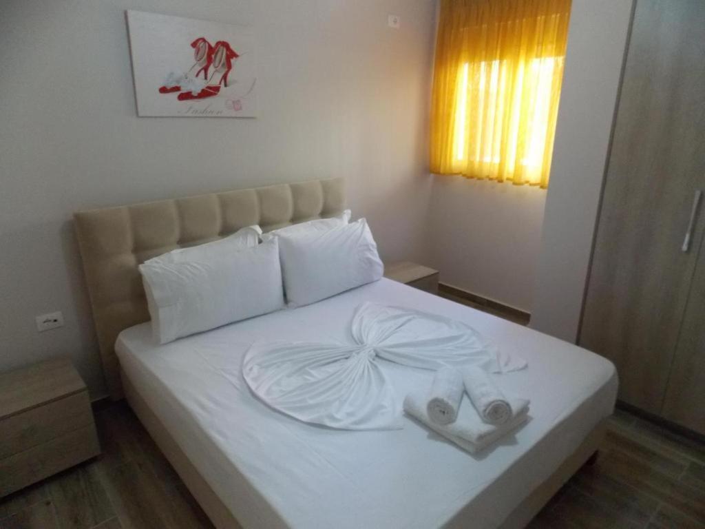 Coastline Apartments Sarandë Exterior foto