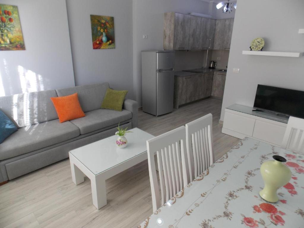 Coastline Apartments Sarandë Exterior foto