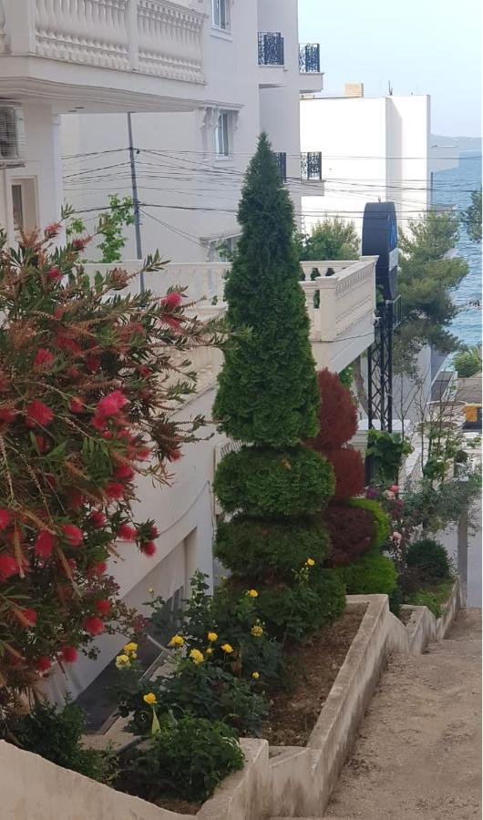 Coastline Apartments Sarandë Exterior foto